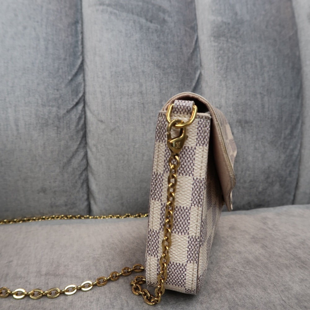 ❌SOLD❌LOUIS VUITTON POCHETTE FELICIE - Picture 10 of 10